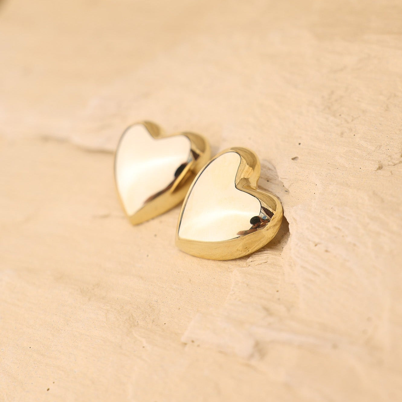 HEART BUMBLE EARRINGS L