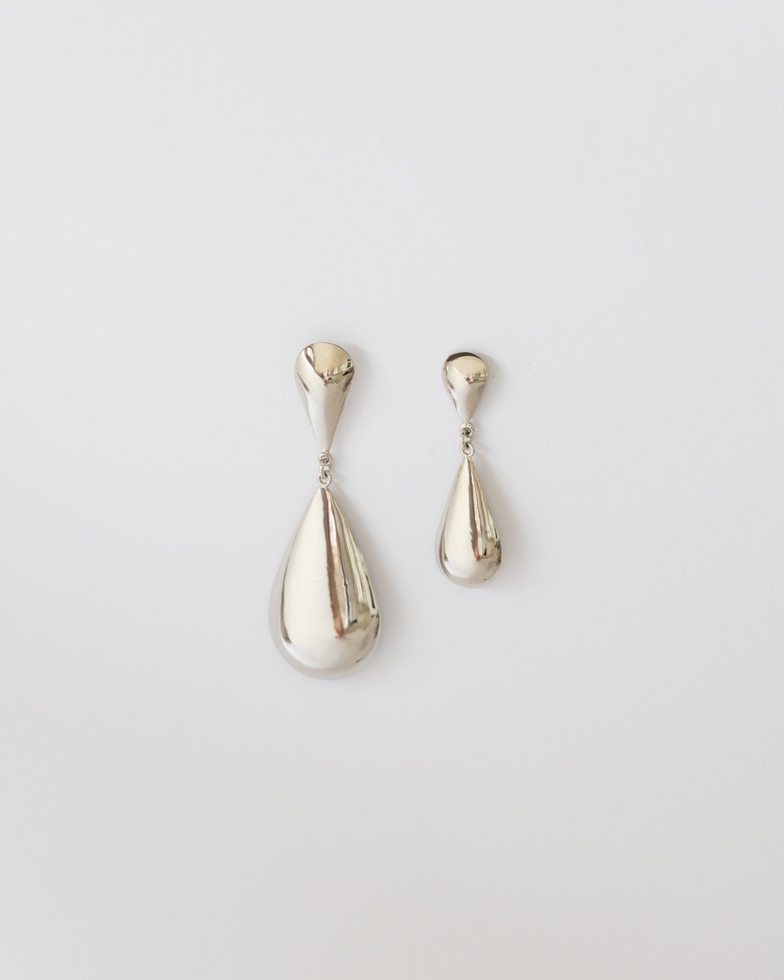 DANGLE DROP EARRINGS
