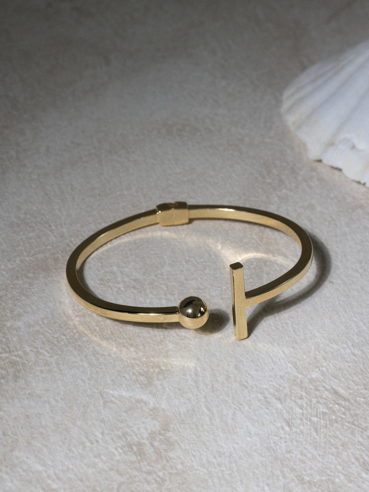 DUAL END BANGLE