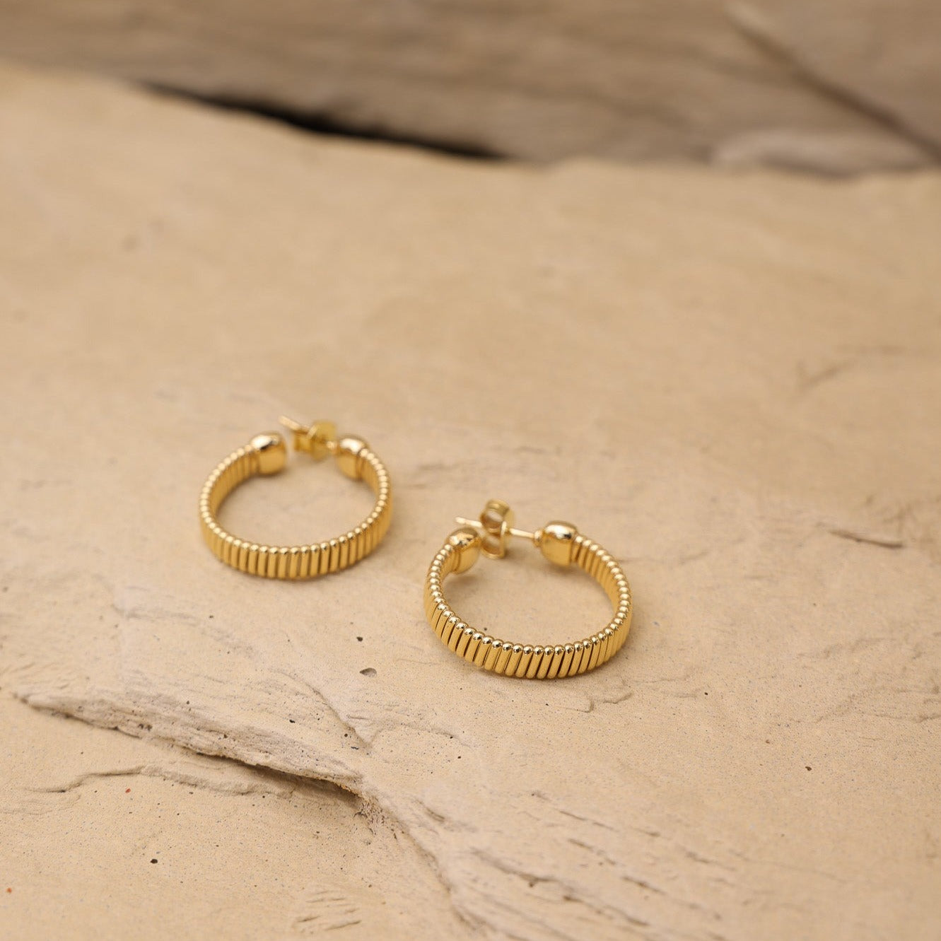 CLEO LIGHT HOOPS