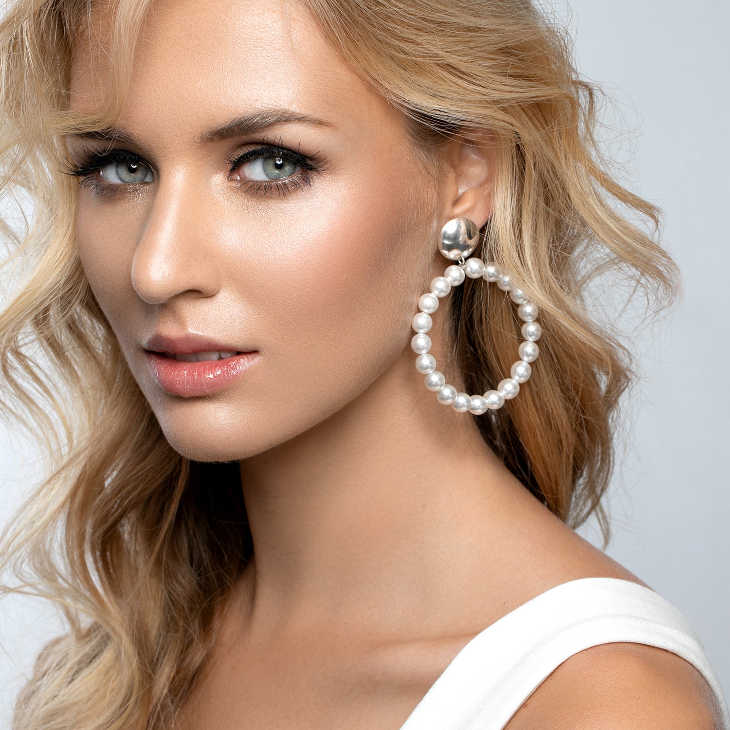 Biserne naušnice- Edgy Pearls