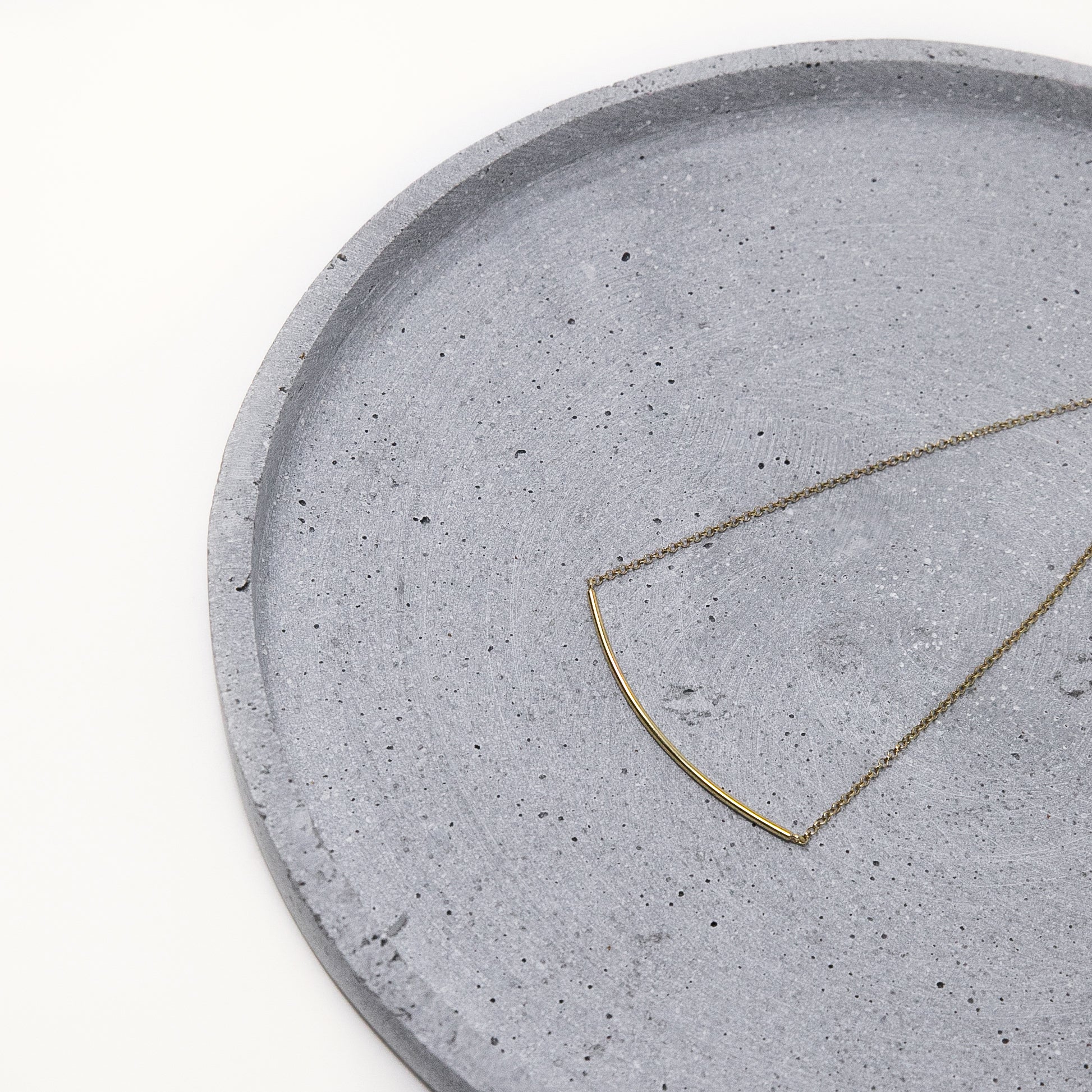 TRACE NECKLACE